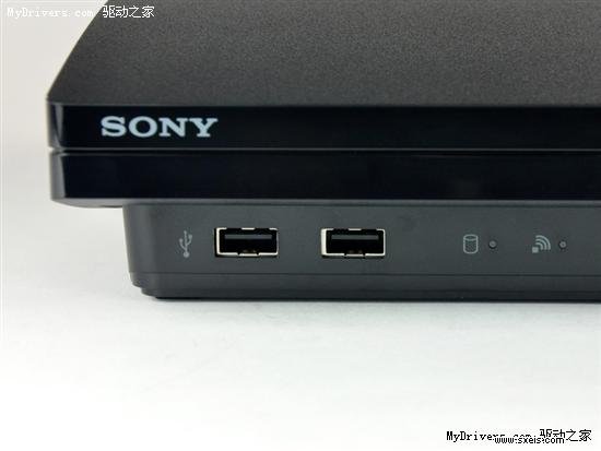 PS3 Slim提前上市 火速多图拆解